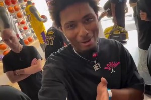 东契奇也是拍上段子了